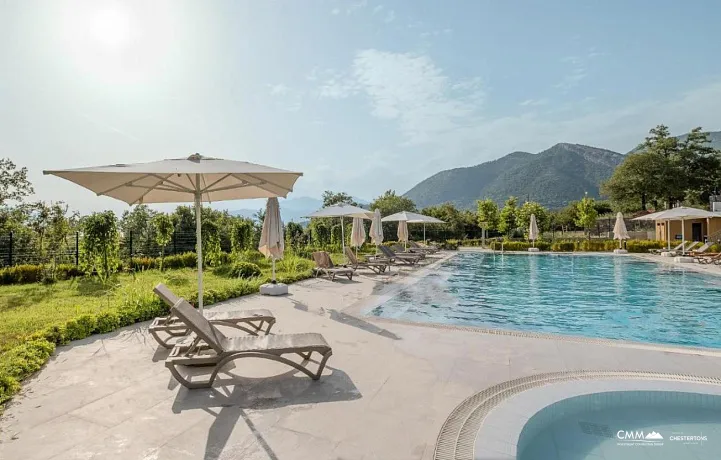 EXKLUSIVES ANGEBOT — LUXUS-STUDIO IN MONTENEGRO